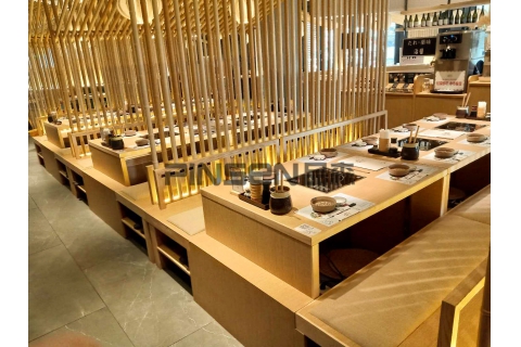 日式烤肉店應(yīng)該如何選擇合適的日式烤肉桌？在裝飾設(shè)計中應(yīng)注意什么？