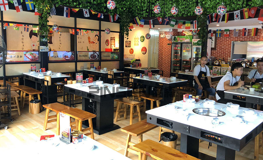 上上簽火鍋店專(zhuān)用餐桌
