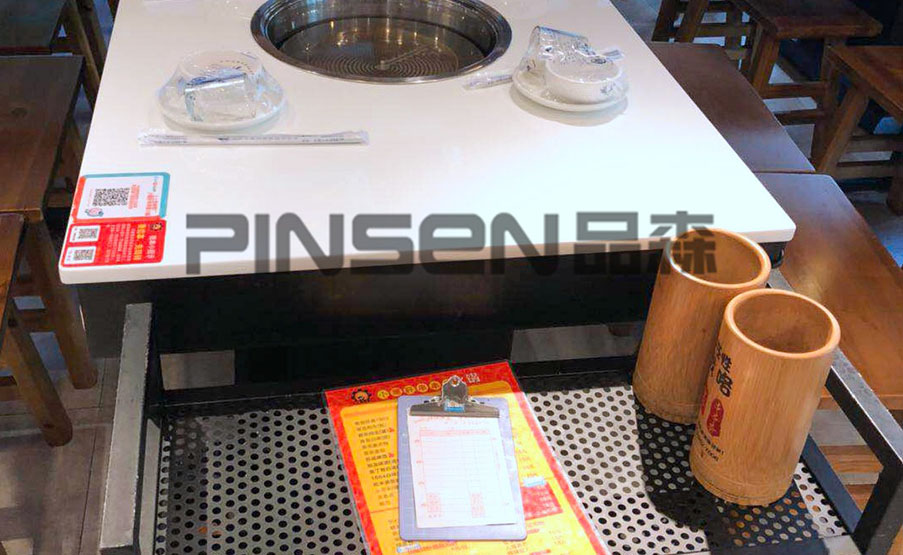 上上簽火鍋店專(zhuān)用餐桌