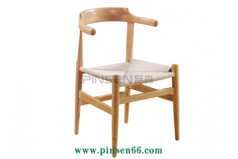簡(jiǎn)約實(shí)木藤藝餐椅