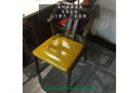 老火鍋現(xiàn)代簡(jiǎn)約實(shí)木火鍋餐椅主題餐廳餐椅